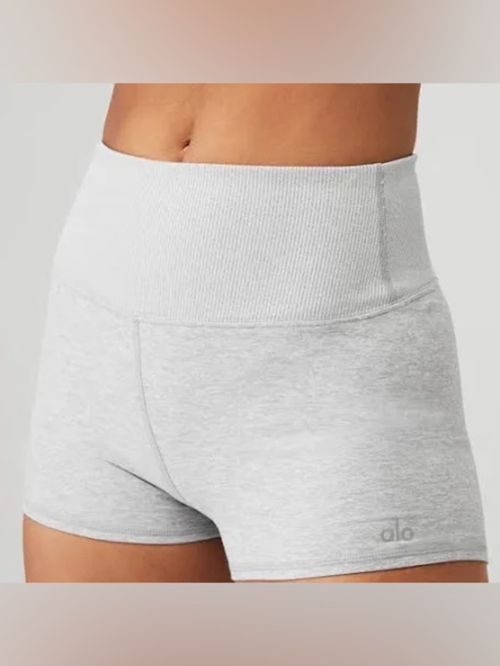 ALO Yoga Ribbed High-Rise Bike Shorts in Light Gray